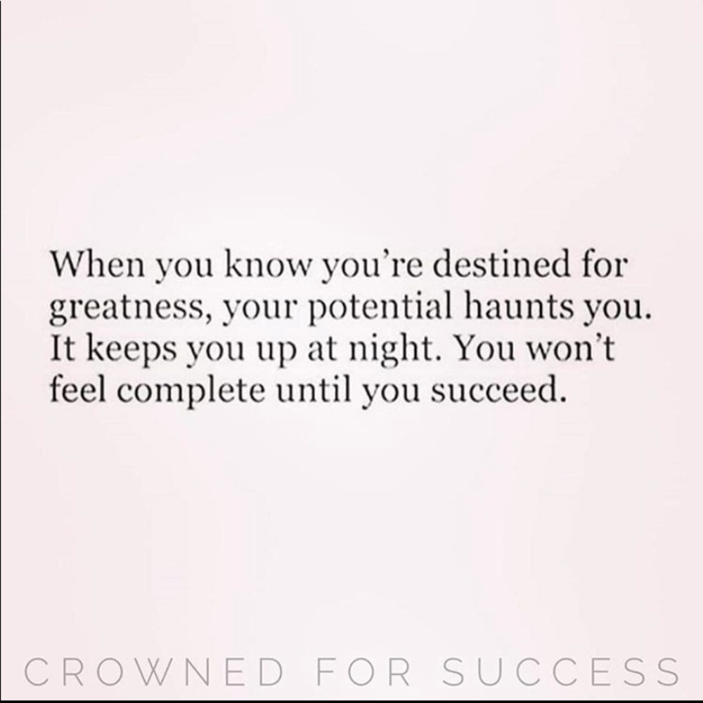 Meet your Posher, Crystal